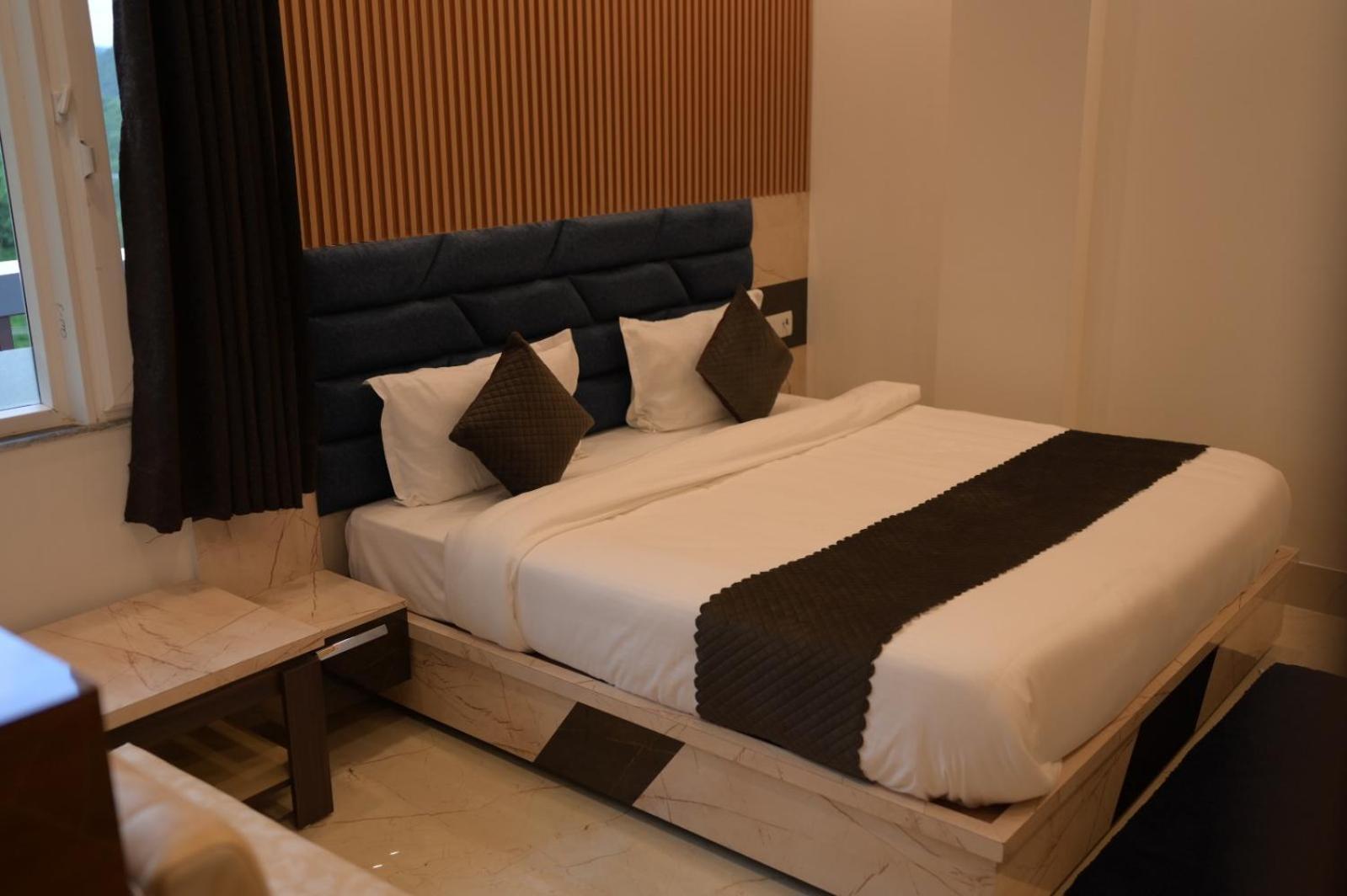 Hotel Udit Inn Rudraprayāg Kültér fotó