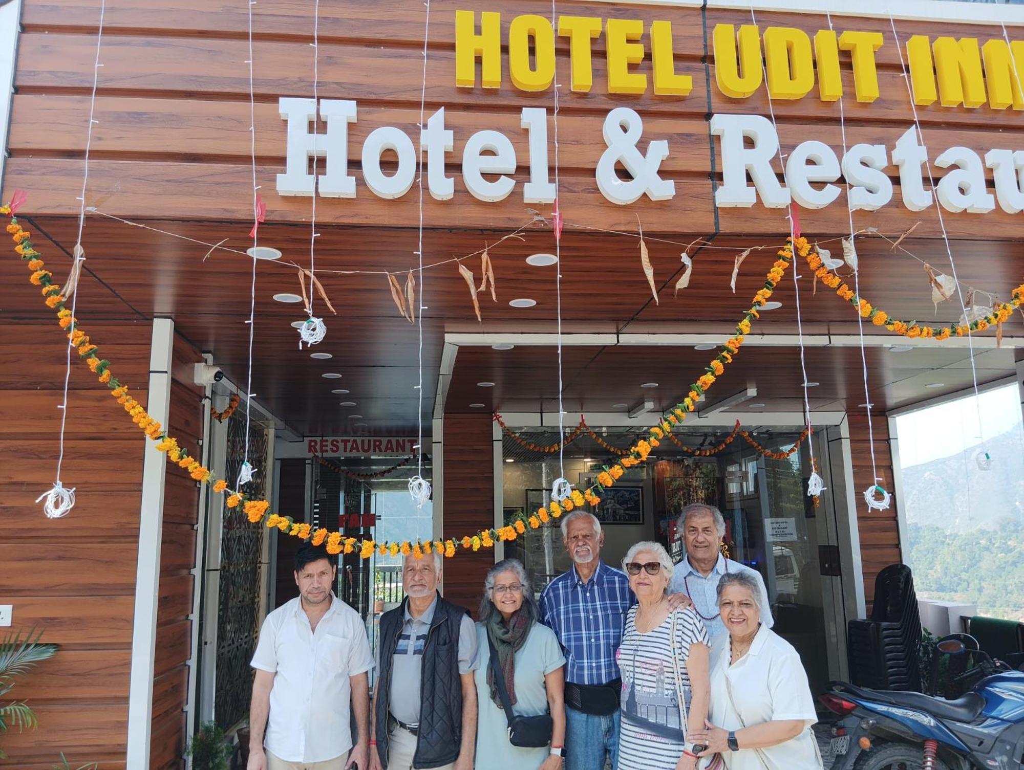 Hotel Udit Inn Rudraprayāg Kültér fotó